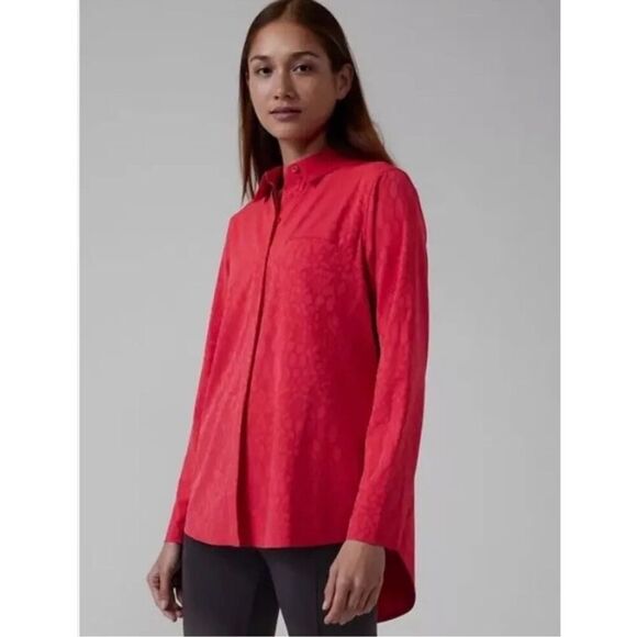 Athleta Urbanite Textured Top, Matador Red Blouse Shirt Top Medium M - Picture 1 of 10